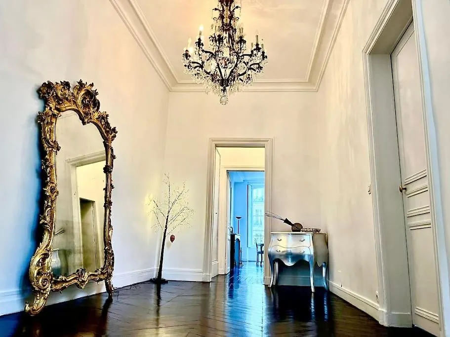 Exclusive Suite Parisian Palace Frankreich