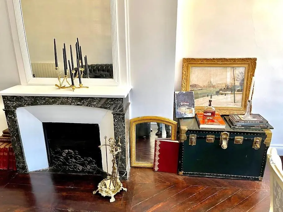 Exclusive Suite Parisian Palace Francie